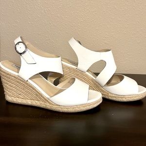Steve Madden white wedge sandals